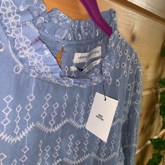 Urban Outfitters Blouse - Picture 4 of 6